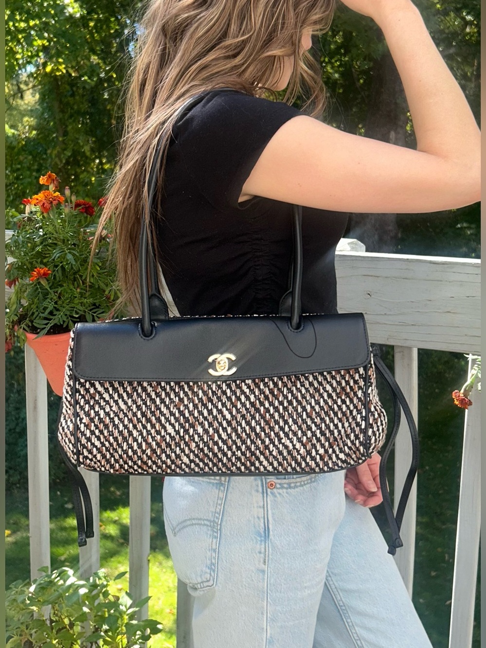 CHANEL 26S "Urban Essential" East West Small Shopping Tote Tweed/Leather Black